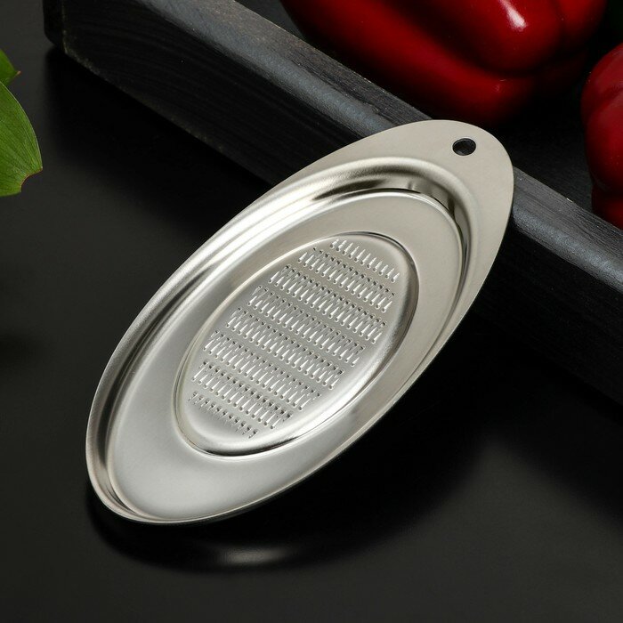 фото Тёрка для цедры овальная Magistro Vent, 14,2×7,2×0,9 см, нержавеющая сталь, цвет серебряный