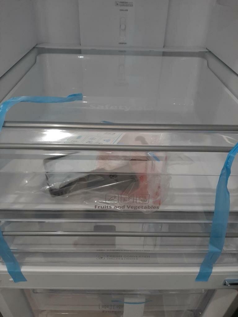 Холодильник LERAN CBF 419 BG NF стекло черный - фотография № 5
