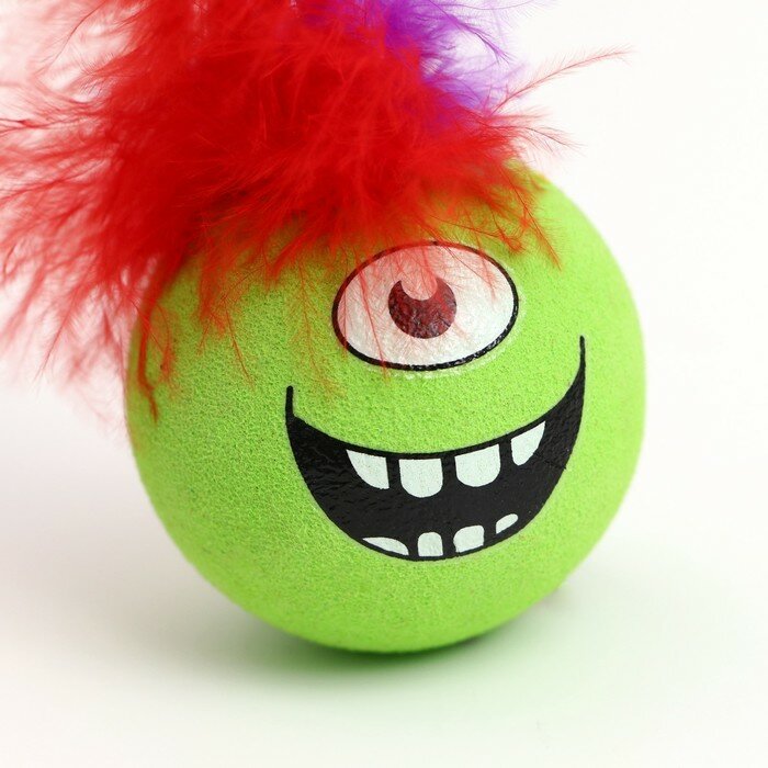 Игрушка для кошек Пижон шарик с перьями "Эмоции", 5 см, зеленый - фотография № 3