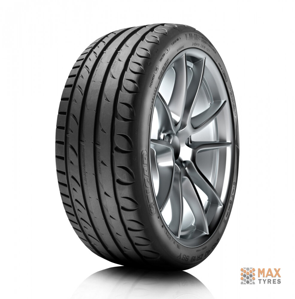 Ultra High Performance 205/40 R17 84W XL