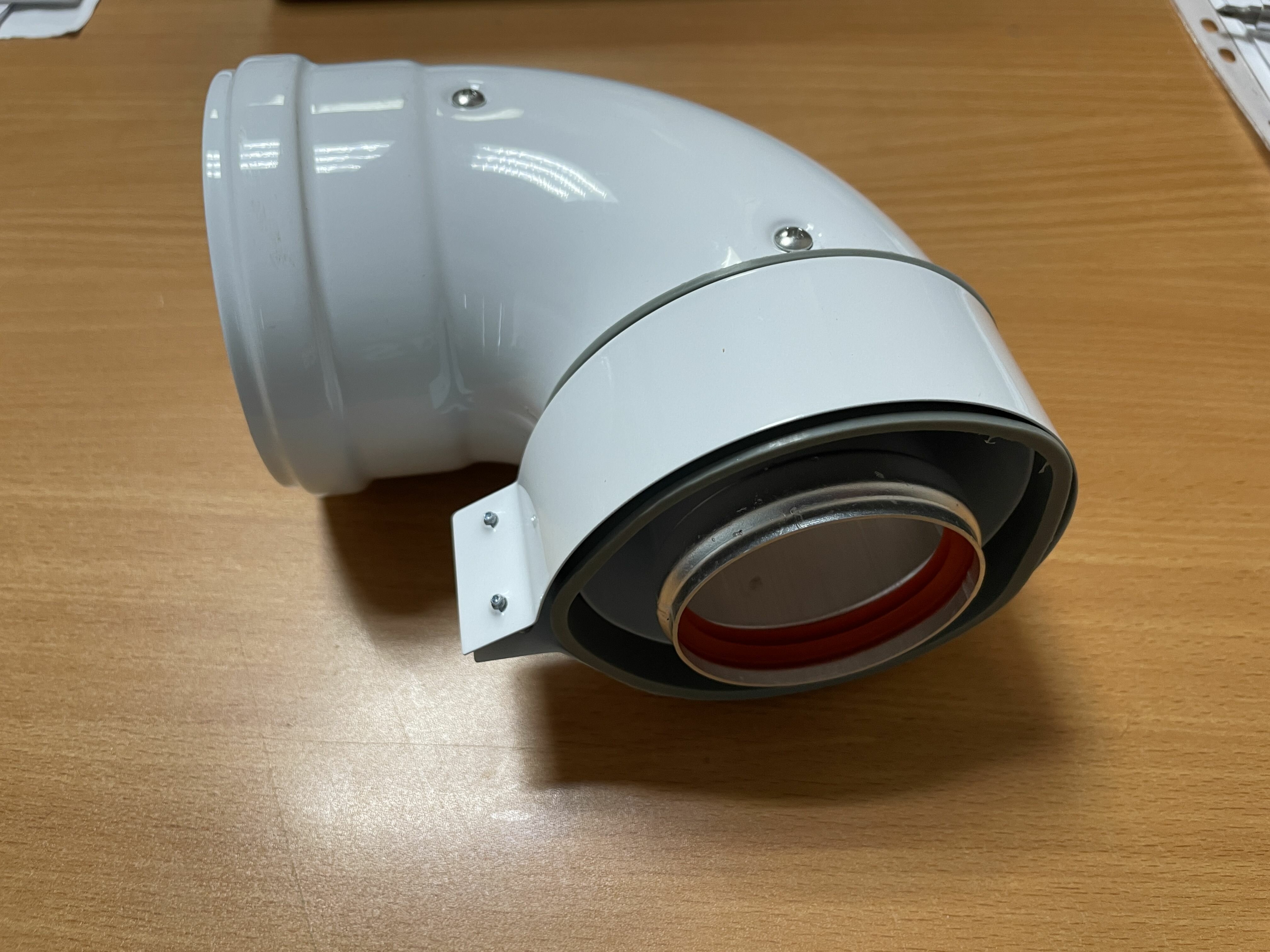 фото Угол-колено коаксиальный присоеденительный 90, F60/100, А-011