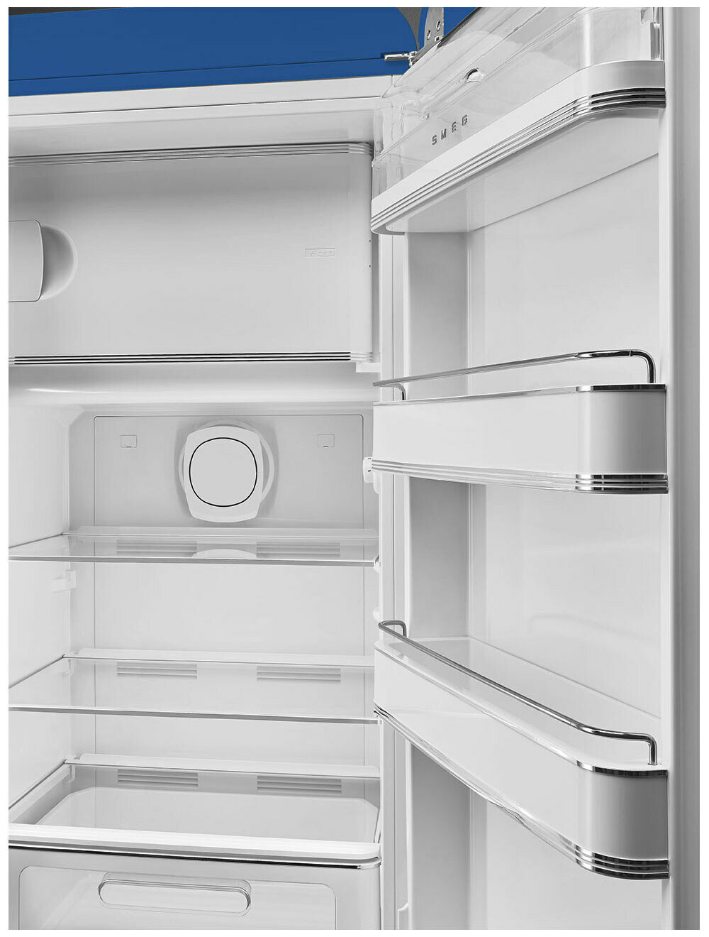 Однокамерный холодильник Smeg FAB28RDUJ5 - фотография № 3