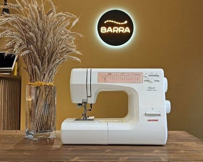 Швейная машина Janome Decor Excel 5018 злектромеханическая 19 операций для шитья