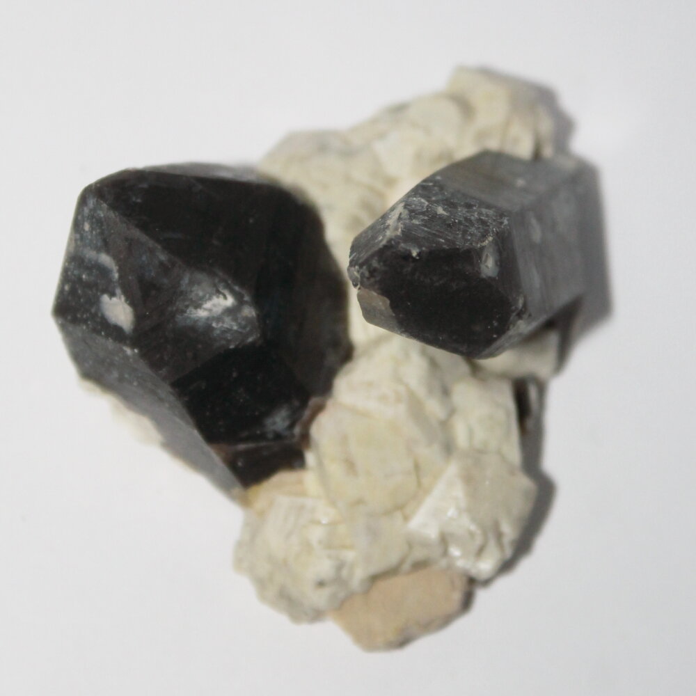 Морион на микроклине, коллекционный образец"True Stones" - фотография № 1