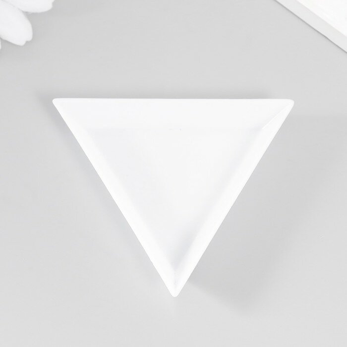 Ёмкость пластик для мелочей "Треугольник" набор 20 шт 1х7,4х6,5 см - фотография № 1