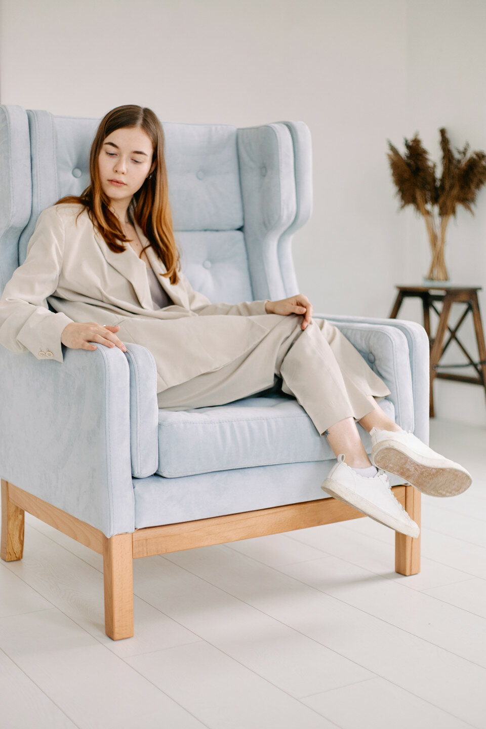 Дизайнерское кресло Soft Element Эликсир, высокая спинка, жаккард, синий с орнаментом, стиль скандинавский лофт, в гостиную - фотография № 5