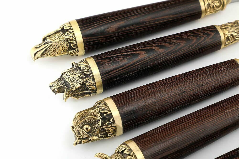 Подарочный мужской набор шампуров с деревянной ручкой в чехле MANS GIFT звери, 70 см, 6 шт, шампура в подарок мужчине на день рождения - фотография № 6