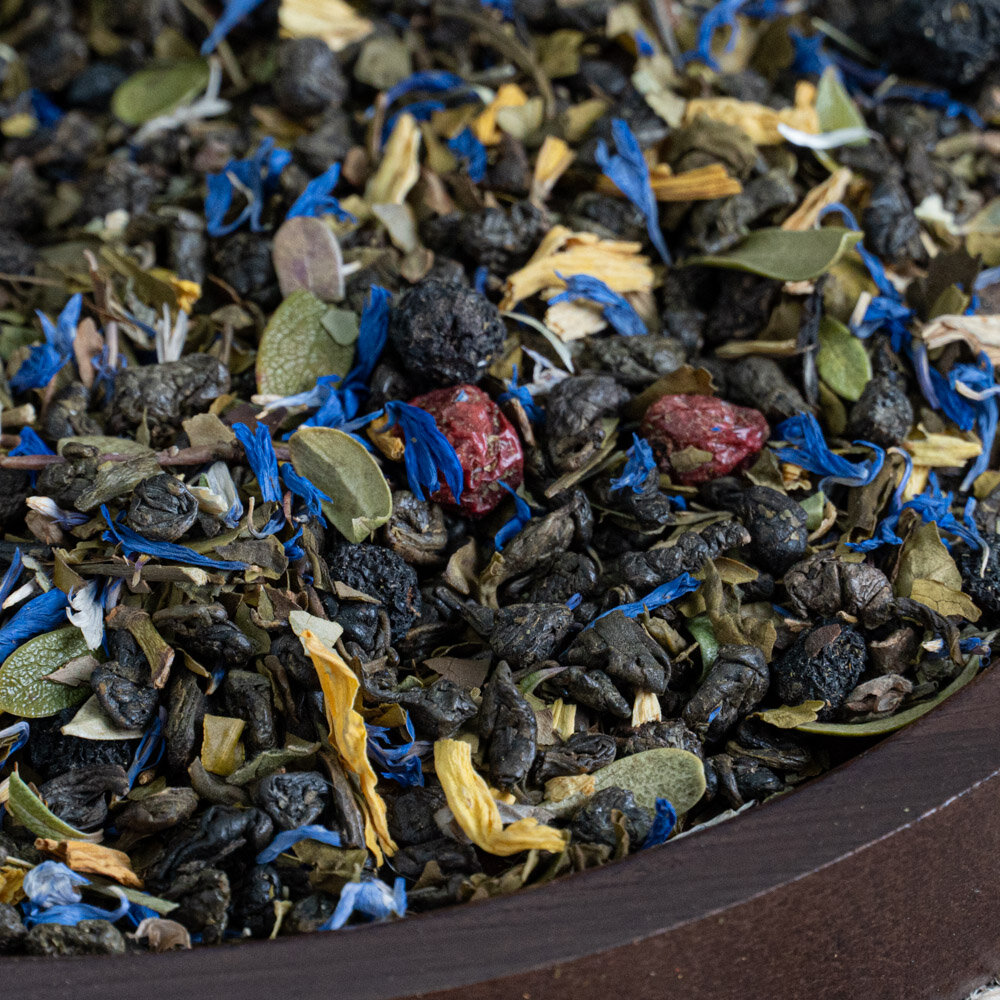 Зеленый ароматизированный чай "Таёжный на порохе" 100 г. - фотография № 2