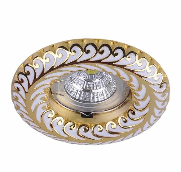 фото Italmac Regal 51 7 46 Светильник литой, неповоротный, MR 16, белый-золото