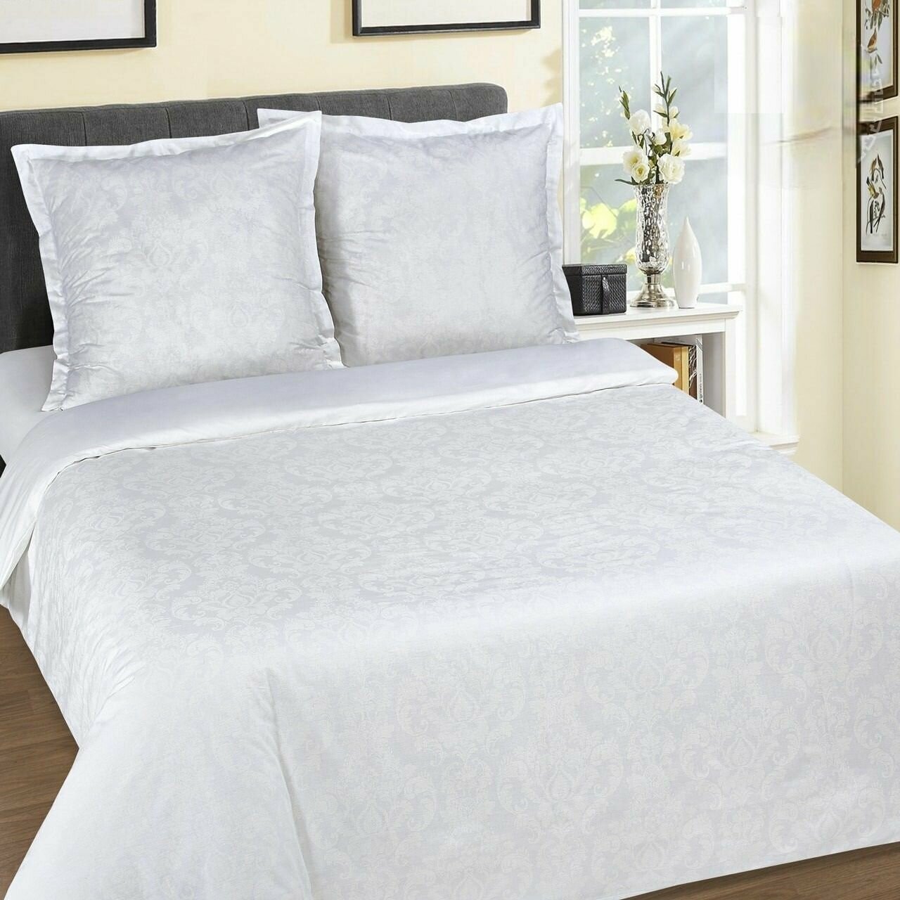 Двуспальный с европростынёй комплект постельного белья Византия белый DE LUXE поплин наволочки 70x70 см