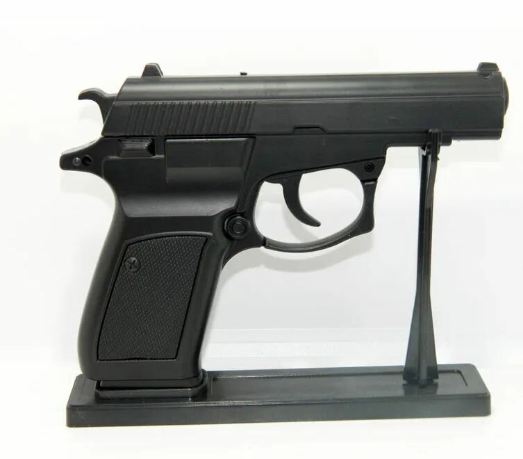 Зажигалка пистолет Макарова CZ83 черный - фотография № 1