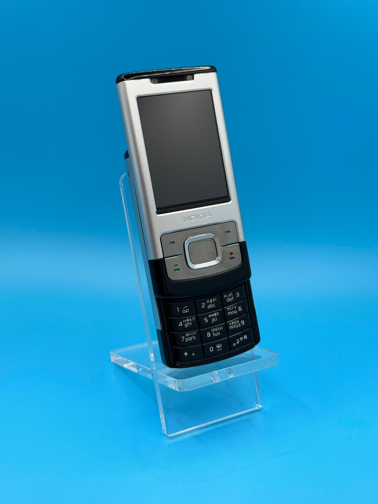 Мобильный телефон Nokia 6500 Slide