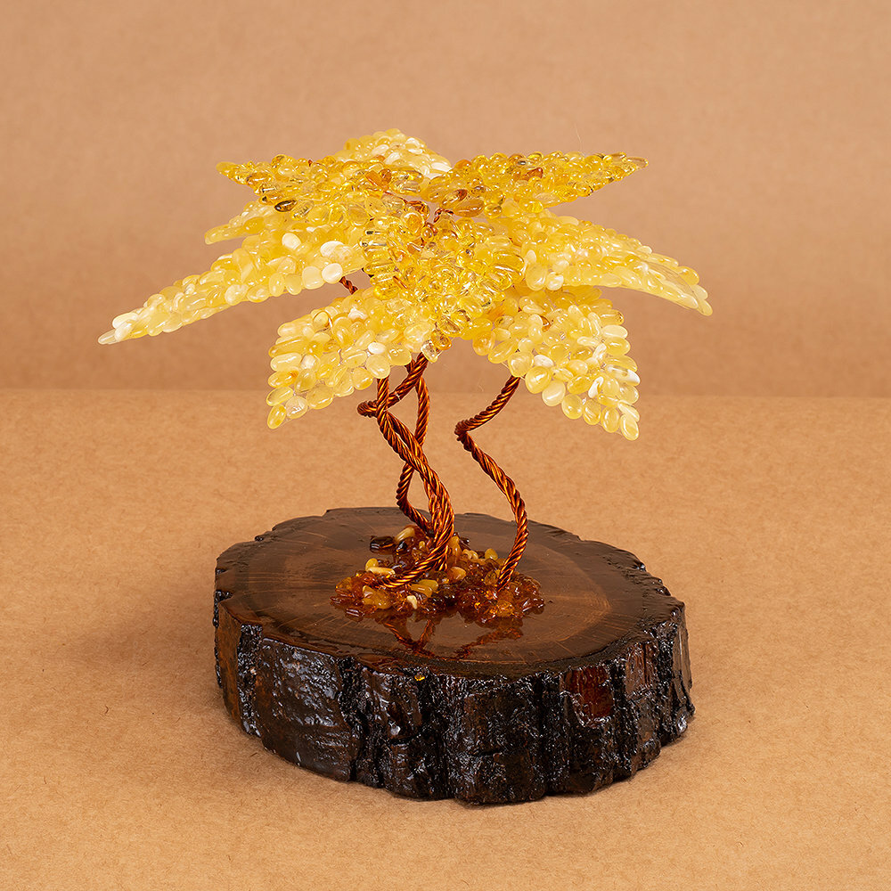 Денежное дерево, приносящее богатство с листьями из натурального янтаря - фотография № 1