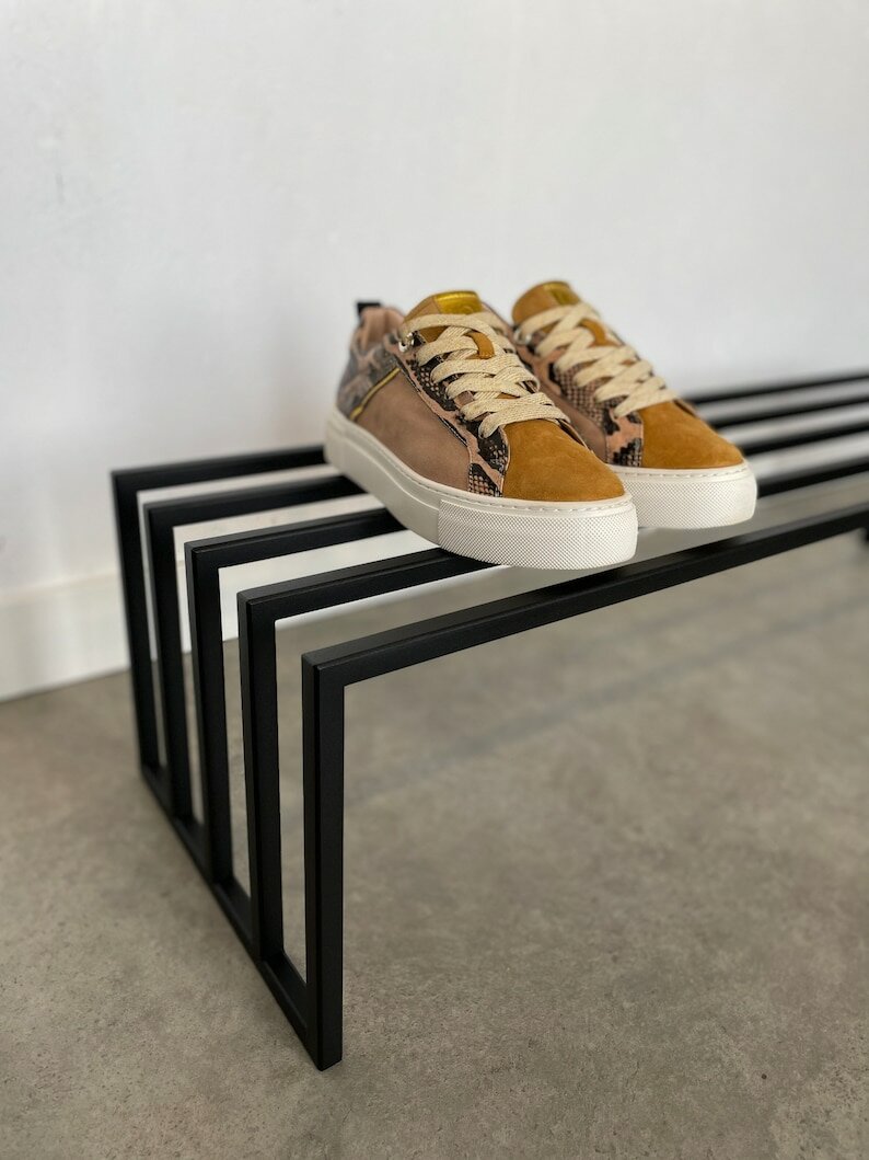 Современная стойка для обуви в Loft стиле - фотография № 2