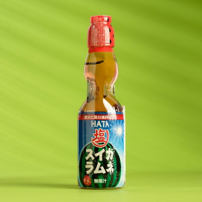 Напиток газированный Ramune, со вкусом арбуза, 200 мл - фотография № 1