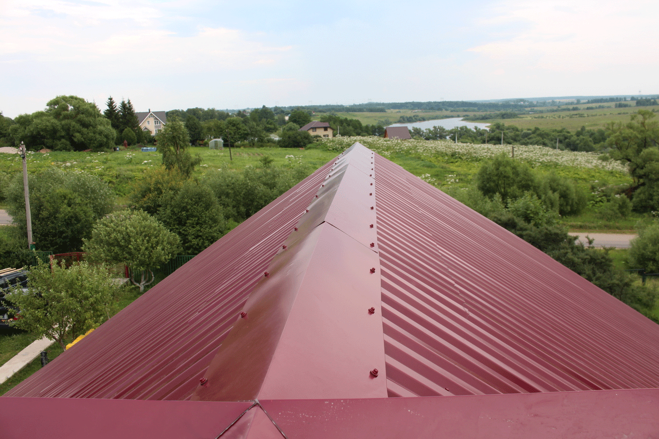 Конек плоский металлический на крышу 2 м (190х190 мм) планка конька плоского бордовый (RAL 3005)1 штука - фотография № 6