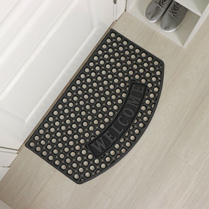 фото Коврик придверный ячеистый Доляна «Добро пожаловать», 43×73 см, цвет чёрный для дома