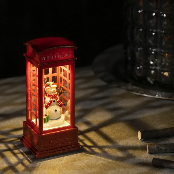 Luazon Lighting Снеговик в телефонной будке 12.5 см