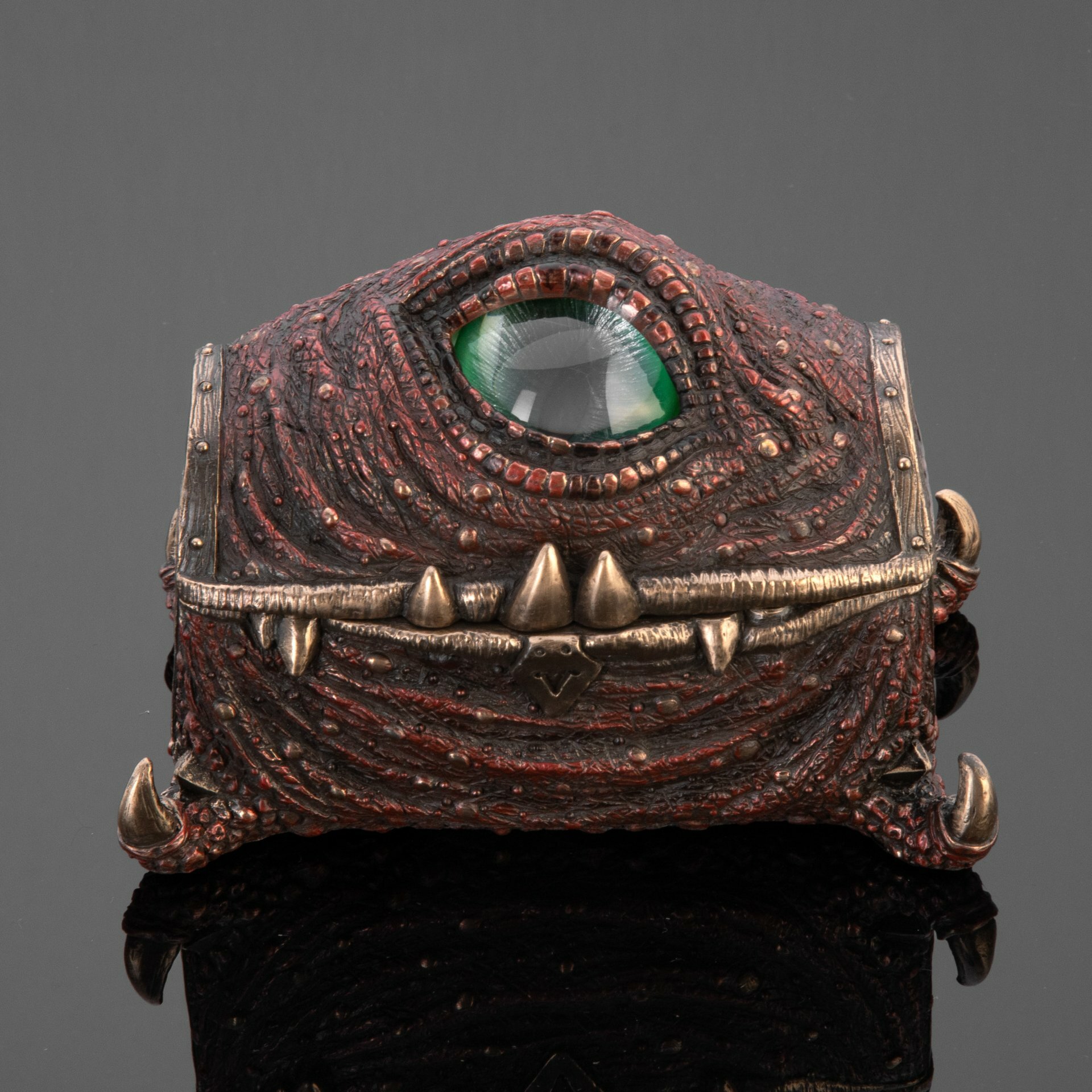 фото Шкатулка "Драконий глаз", полистоун, Veronese, Тайвань, 2023 г.