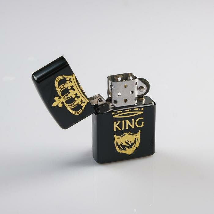 Зажигалка бензиновая "KING" в подарочной коробке, чёрная - фотография № 3