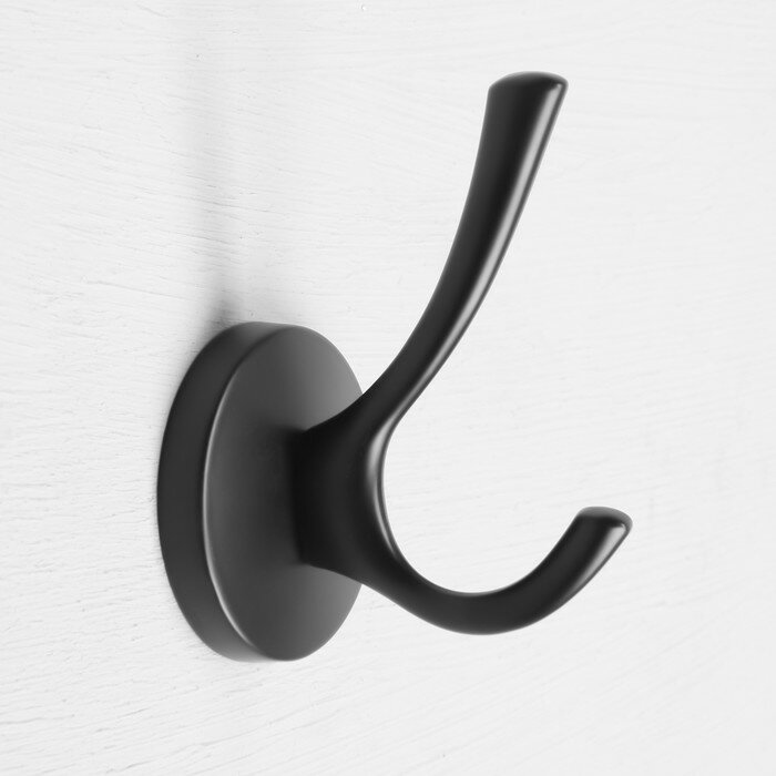 CAPPIO Крючок мебельный CAPPIO STRONG, двухрожковый, цвет черный - фотография № 1