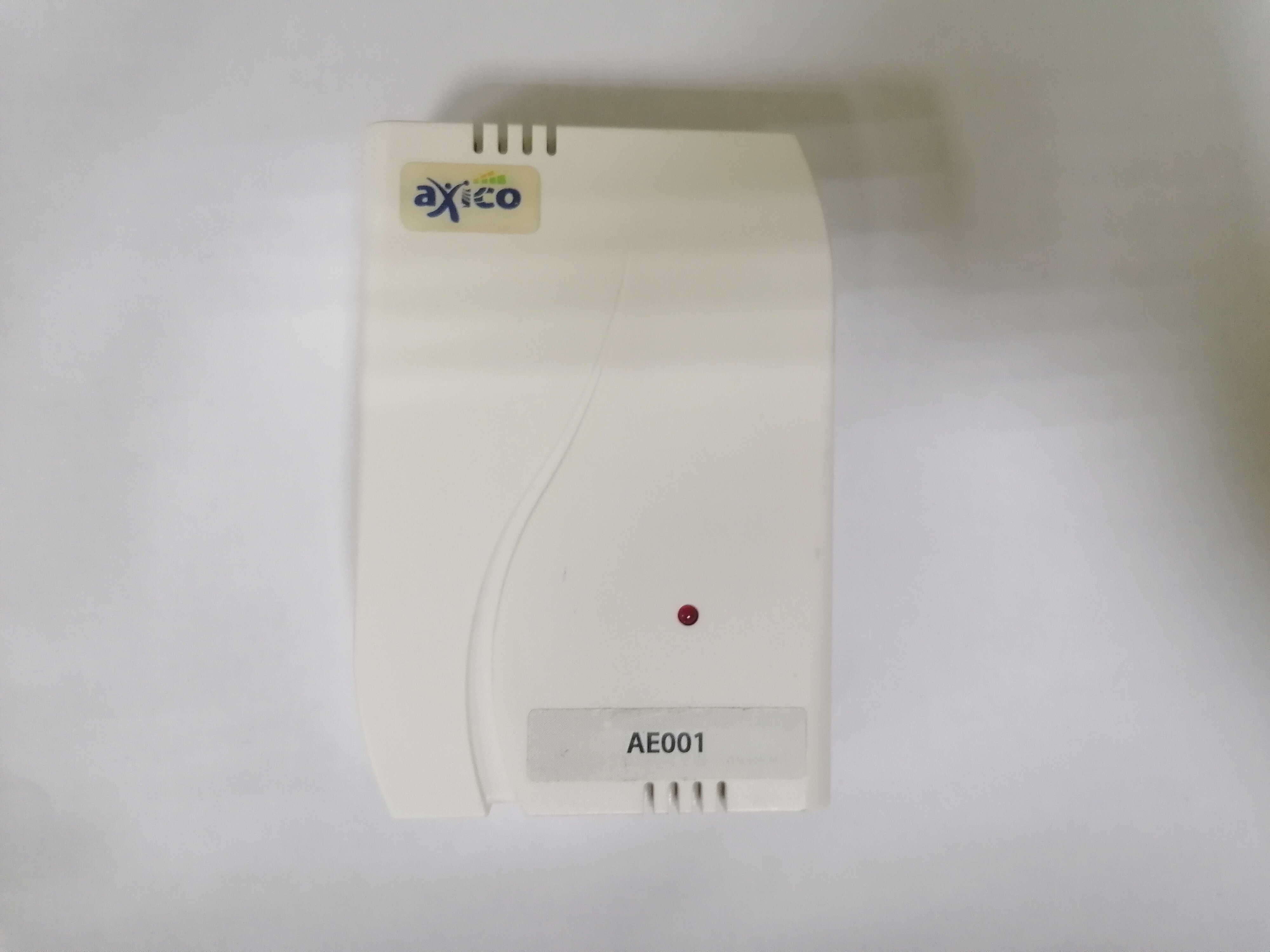 беспроводной датчик протечки воды Axico AE001 - фотография № 1