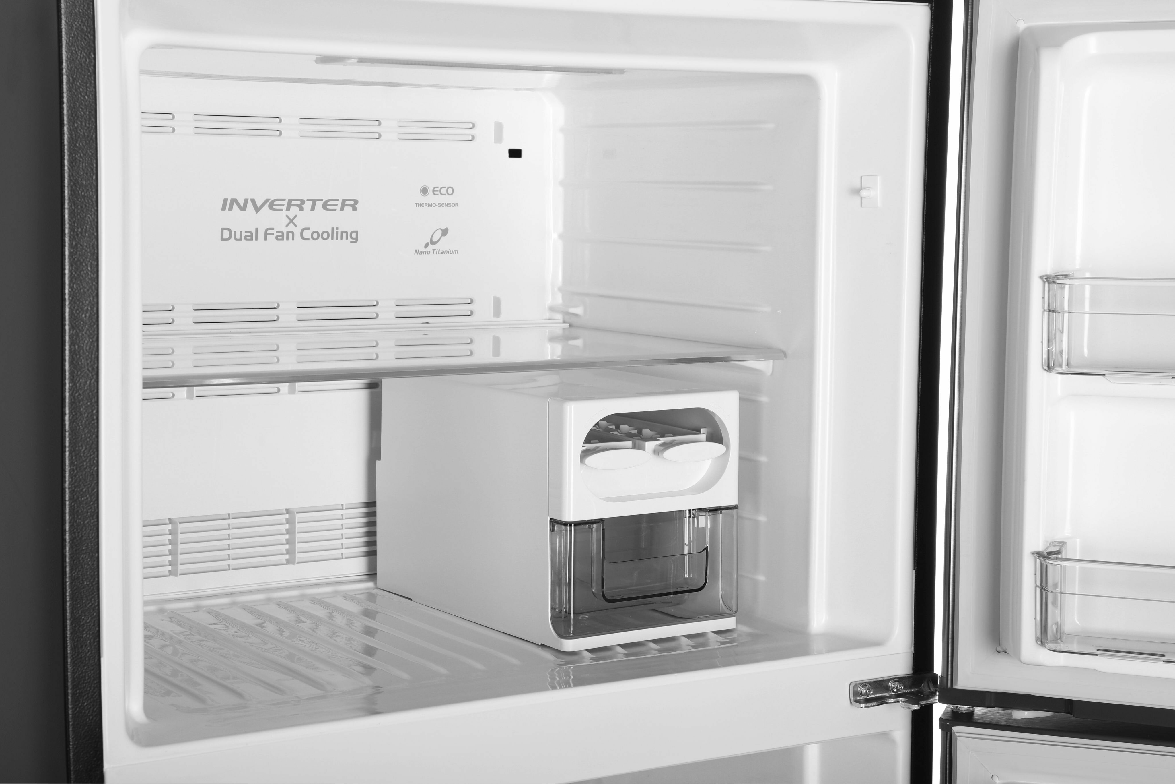 Холодильник Hitachi R-V540PUC7 BSL двухкамерный серебряный бриллиант - фотография № 5