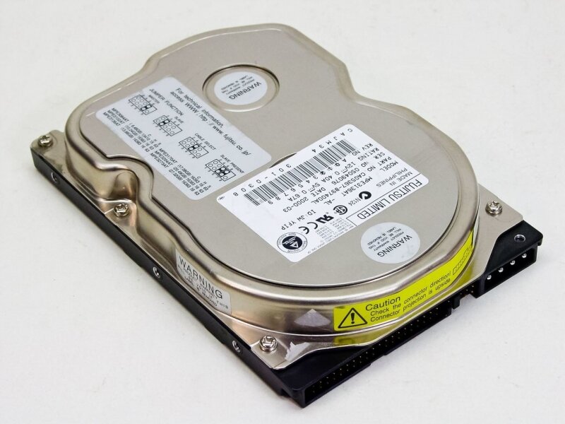 Жесткий диск Fujitsu MPE3136AT 136Gb 5400 IDE 3.5" HDD