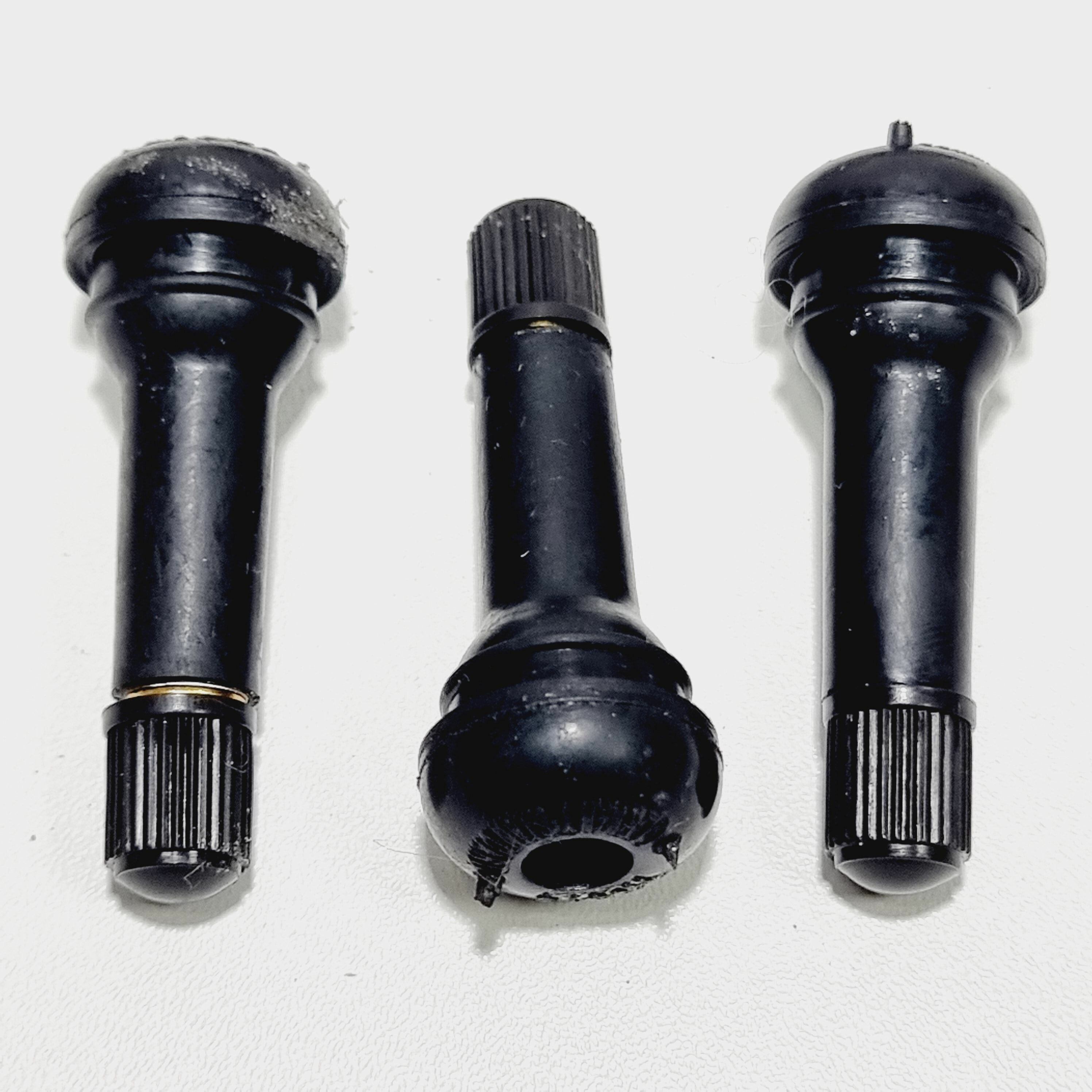 фото Вентиль для бескамерных шин черный TR414 25шт