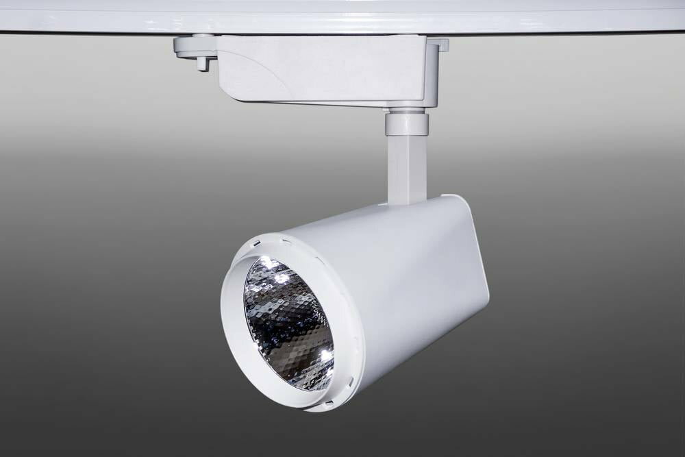 фото ShopLEDs Трековый светодиодный светильник Track-103 (220V, белый корпус, 20W, однофазный) (теплый белый 3000K)