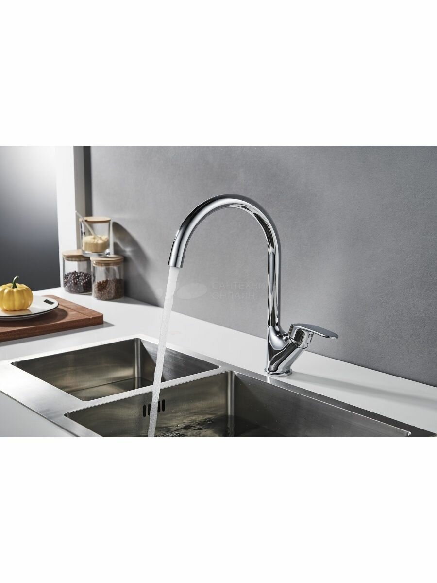 фото Смеситель Rossinka RS45-23 для кухни с поворотным изливом