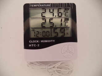 Термометр-гигрометр цифровой электронный комнатный НТС-2 /Погодная станция для измерения температуры и влажности/Часы/Будильник c выносным датчиком