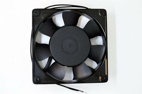 Вентилятор ARCTEAC F1225BHAL осевой, 230В AC, 120х120х25 мм, подшипник качения, 1шт - фотография № 3