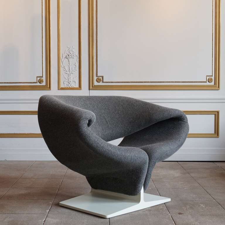 Кресло с оттоманкой в стиле Ribbon Chair by Pierre Paulin (серый, только кресло) - фотография № 1