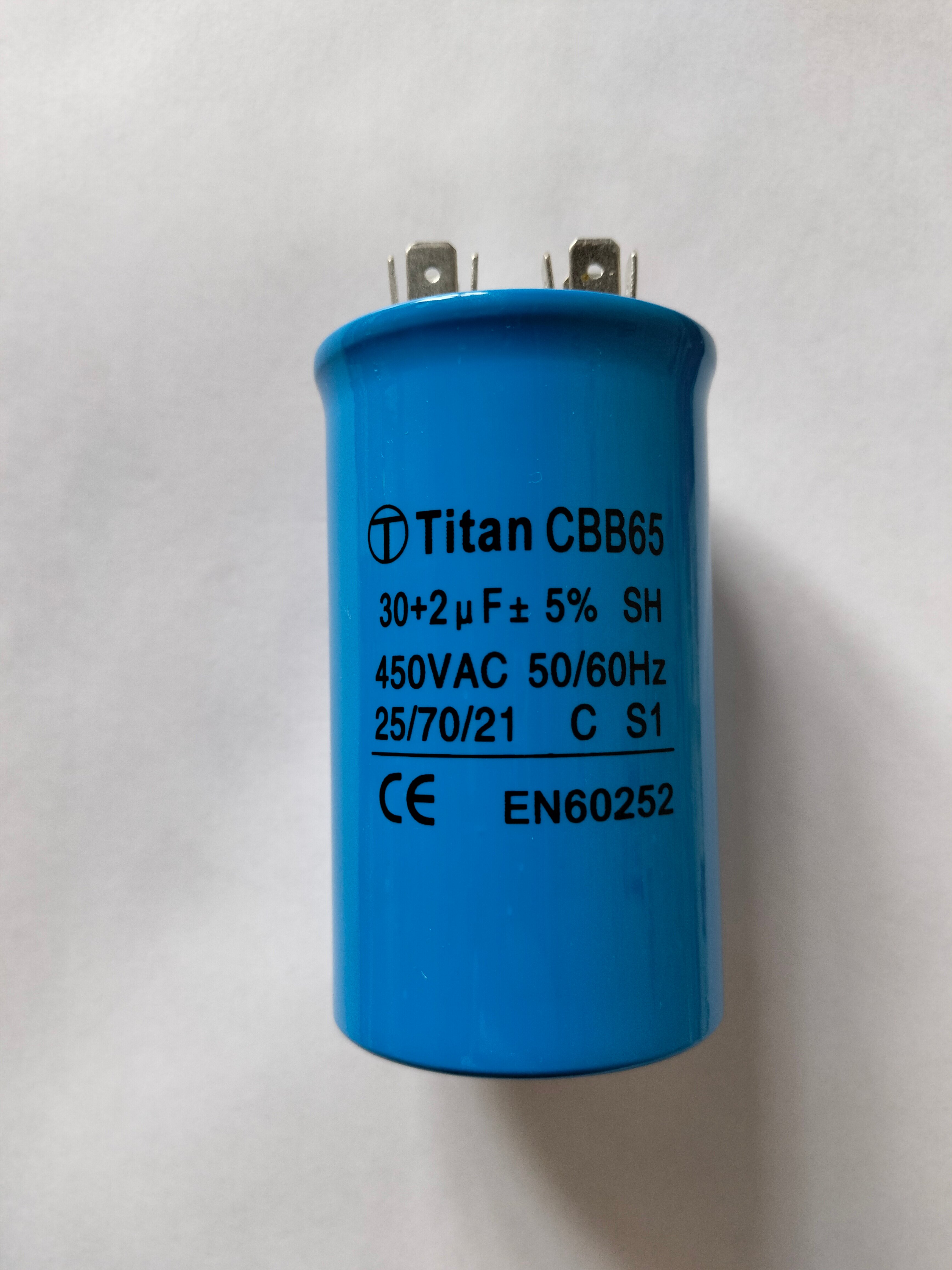 Конденсатор пусковой 30+2,0мкф 450VAC 5% (50Х85) CBB65-C (3 выв.) 12 клеммы TITAN 826-143