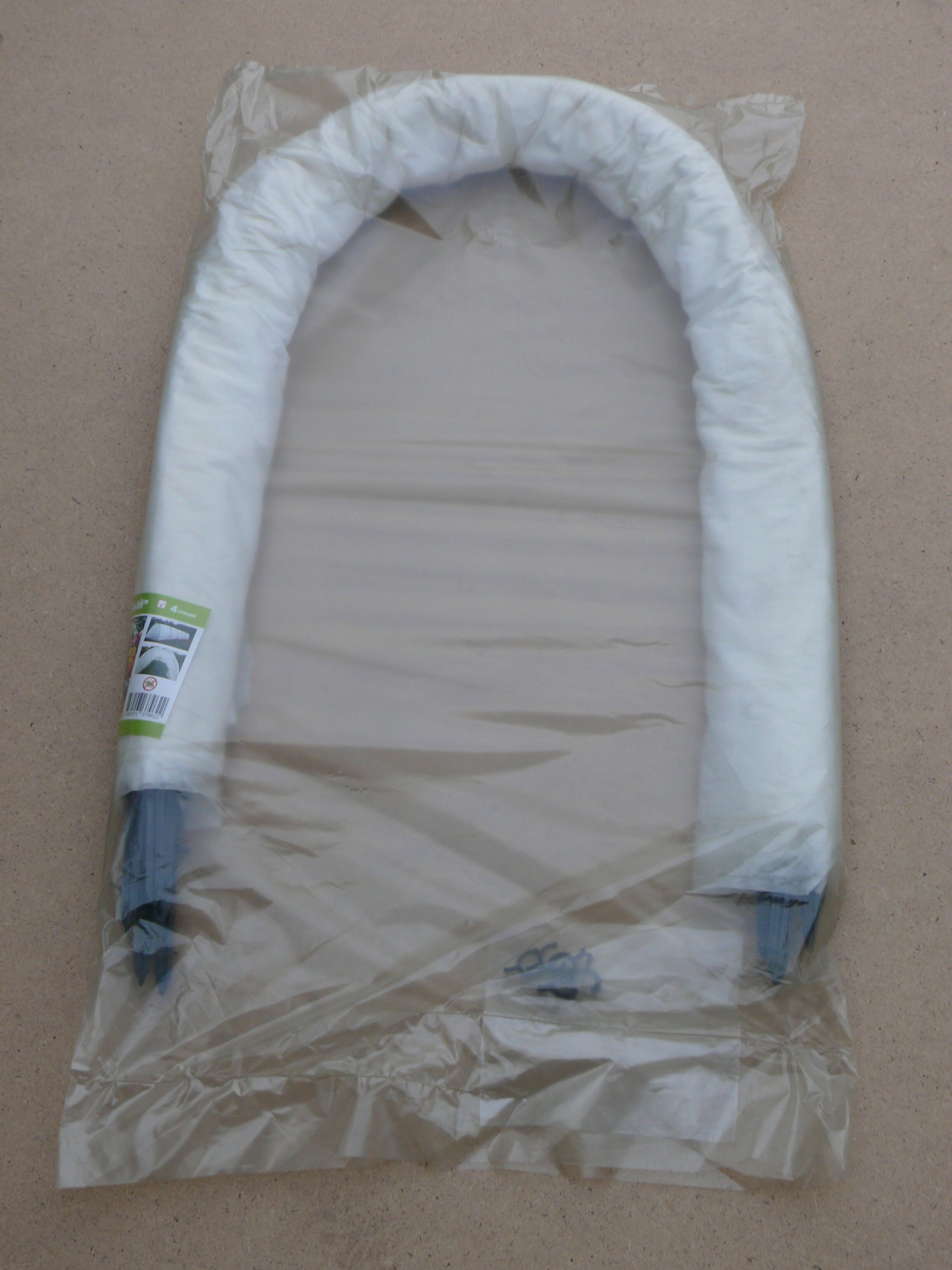 фото Парник с укрывным материалом Ленивый 4,5 м, секций: 4, колышки, белый