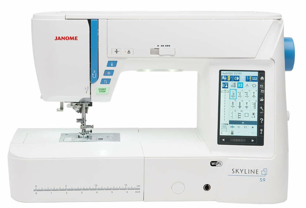Швейно-вышивальная машина Janome Skyline S9 - фотография № 3