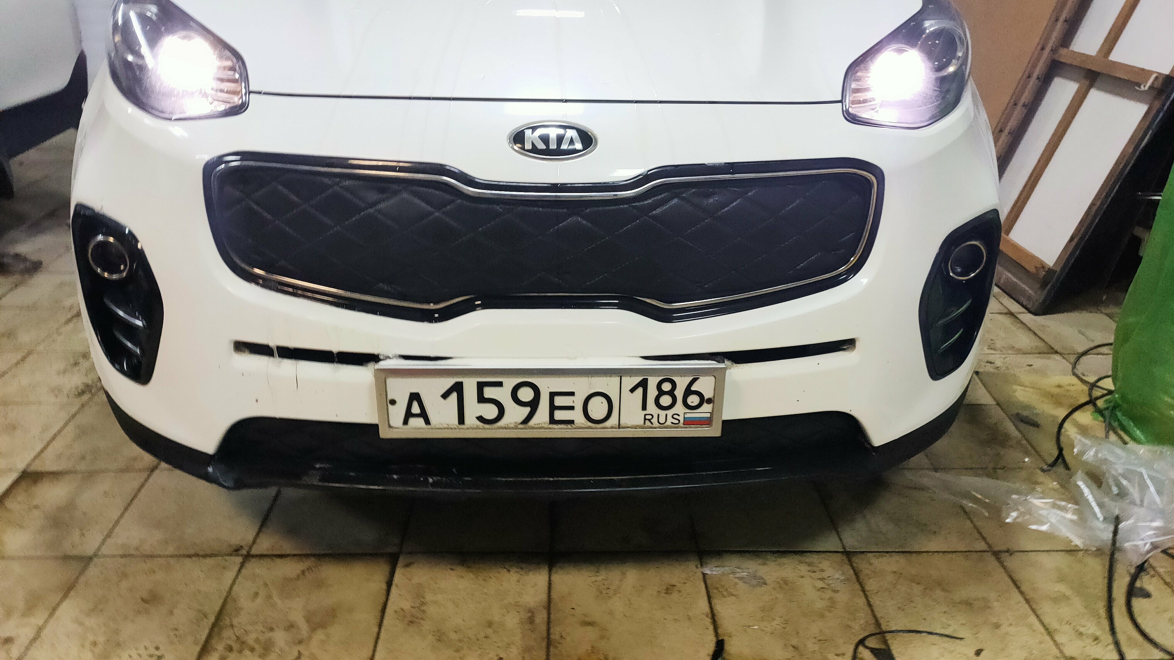 Маска-утеплитель на радиатор для Kia Sportage 4 2015 – 2018 IV Комплект верх/низ