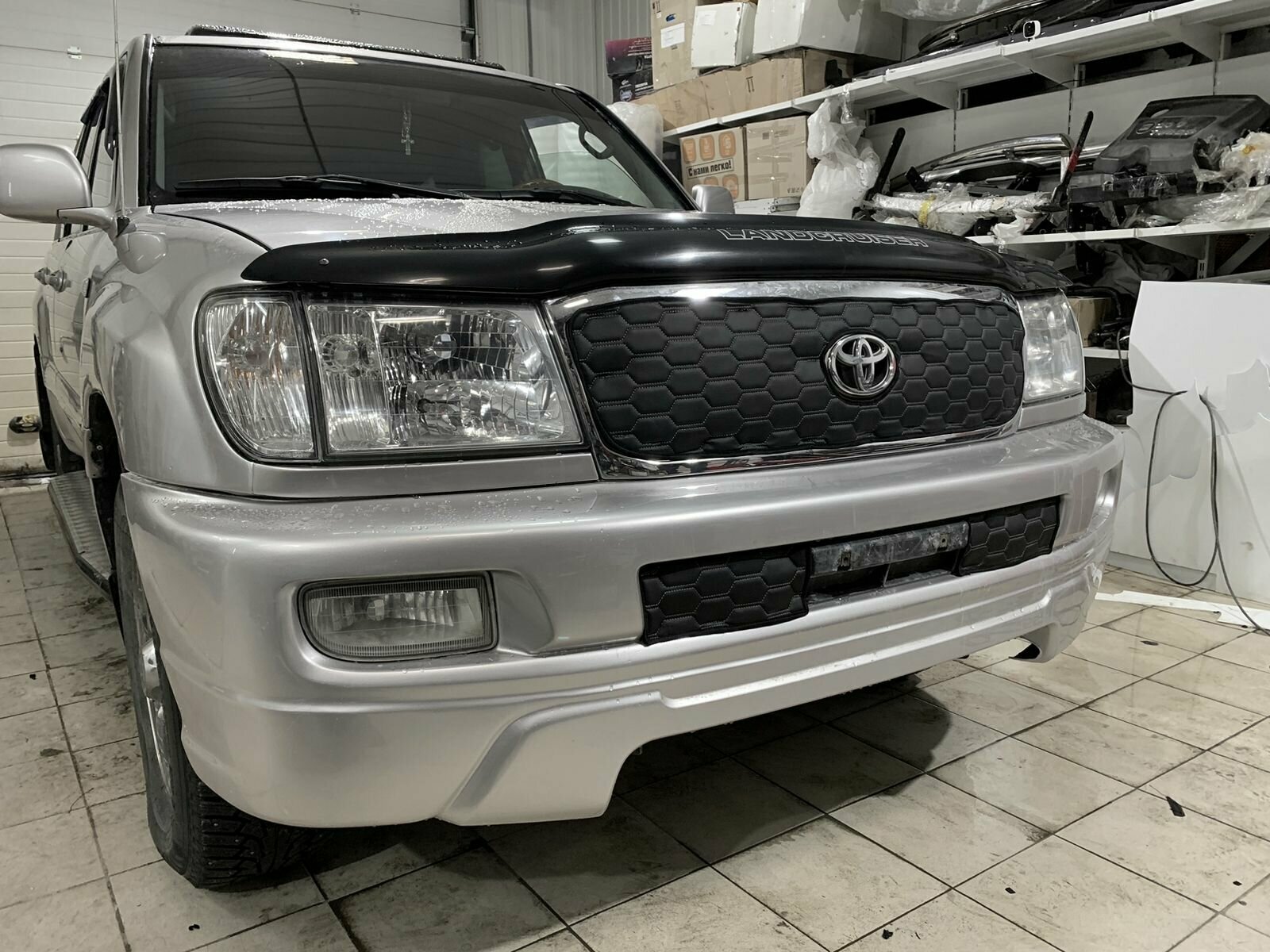 Новинка Утеплитель радиатора для Toyota Land Cruiser 100 Series 2002-2005 Комплект