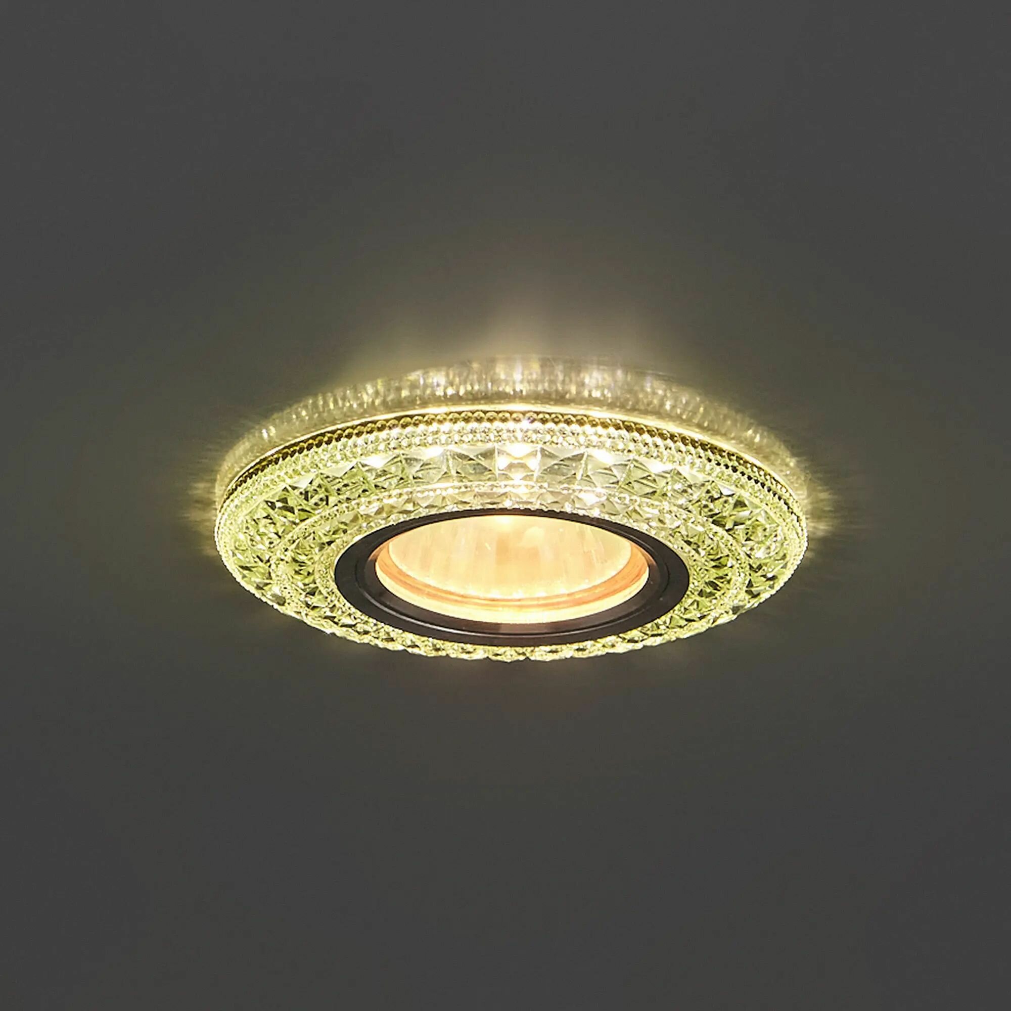 Светильник точечный встраиваемый Italmac Emilia 51 4 70 с LED-подсветкой под отверстие 60 мм, 3 м , цвет хром - фотография № 2