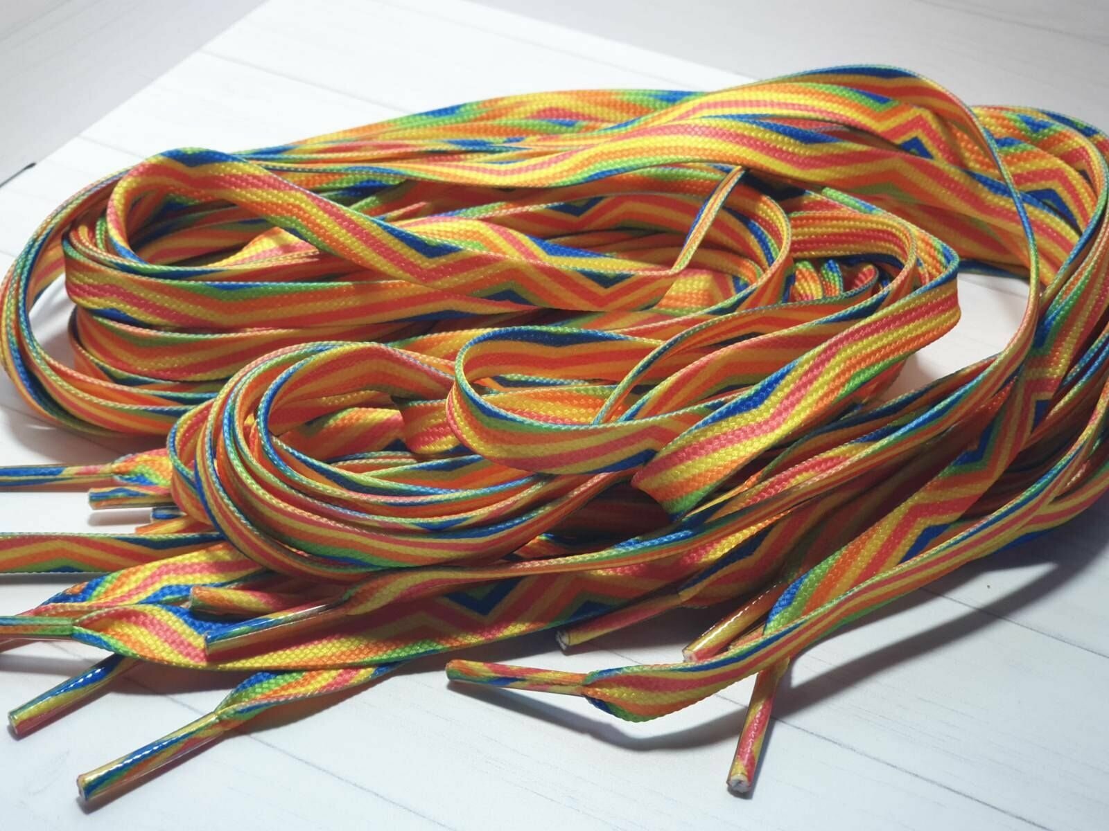 Шнурки "геометрия цветная" Длина 130см 2шт - фотография № 4