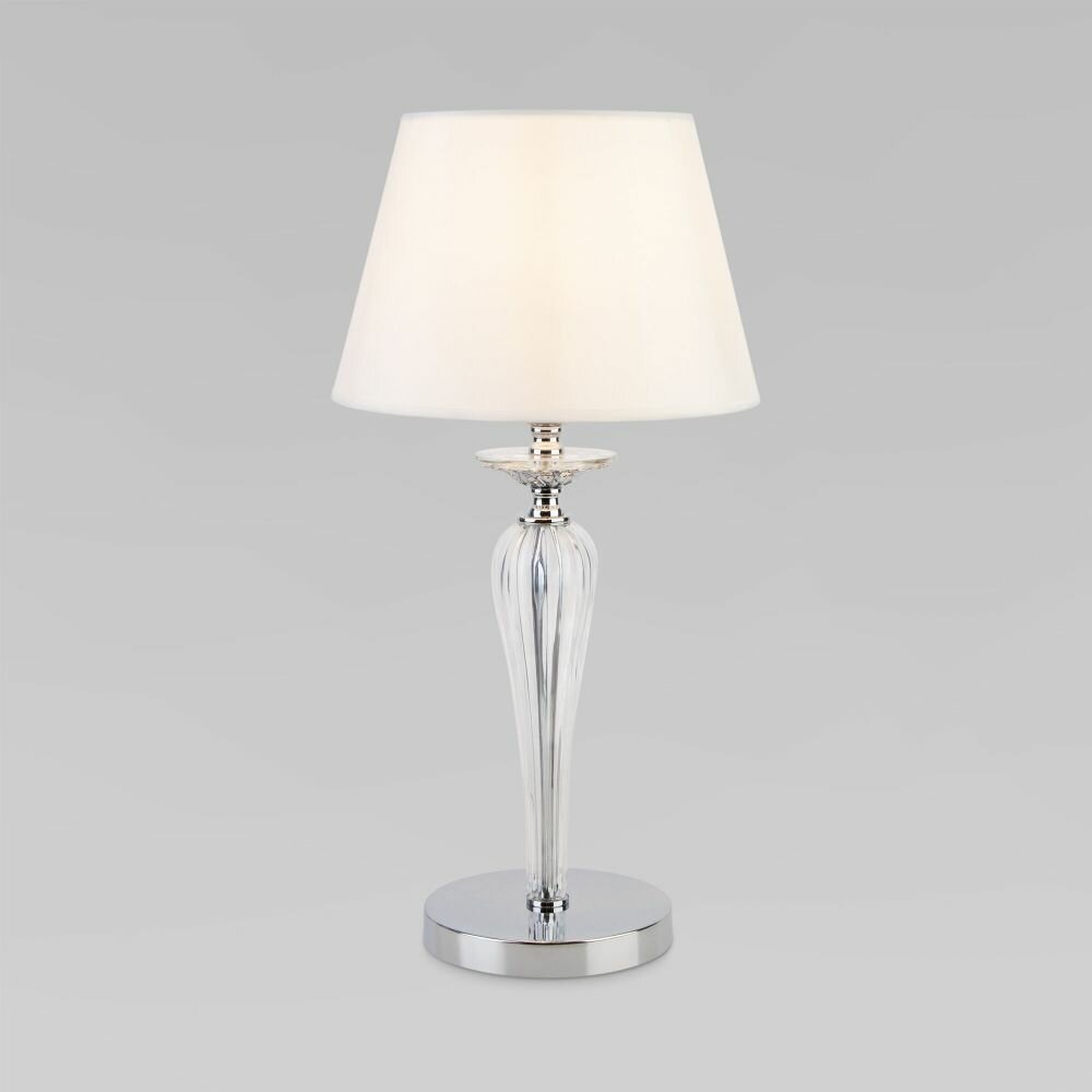 Классическая Настольная Лампа Eurosvet 01104/1 Белый / Евросвет.