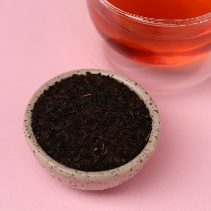 Чай чёрный «Бабушке», вкус: клубника, 100 г. - фотография № 2