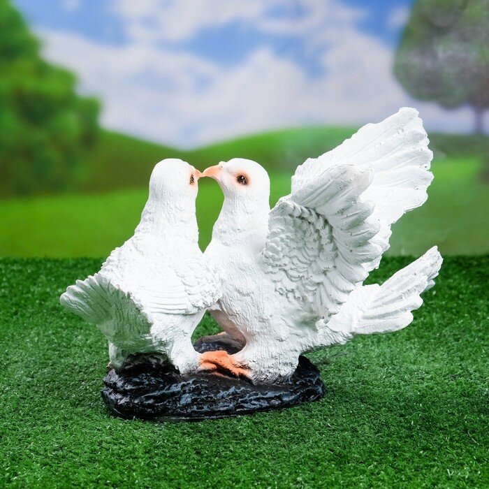 Садовая фигура "Два голубя" 20х32х21см - фотография № 3