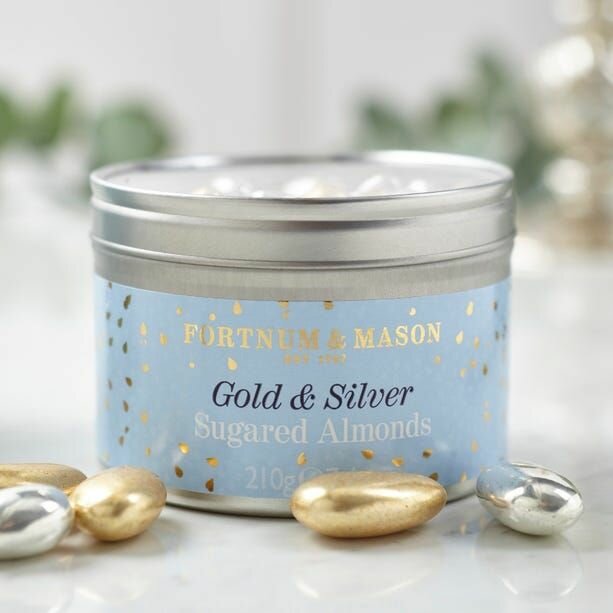 Конфеты Fortnum and MasonGold & Silver Sugared Almonds 4х210 гр - фотография № 2