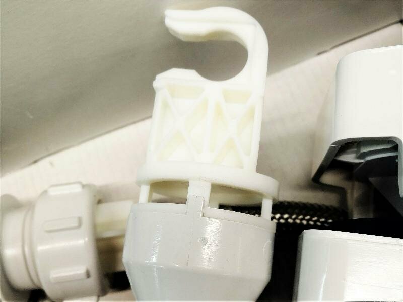 фото GEBERIT, Крепление клапана Impuls380 бачка унитаза