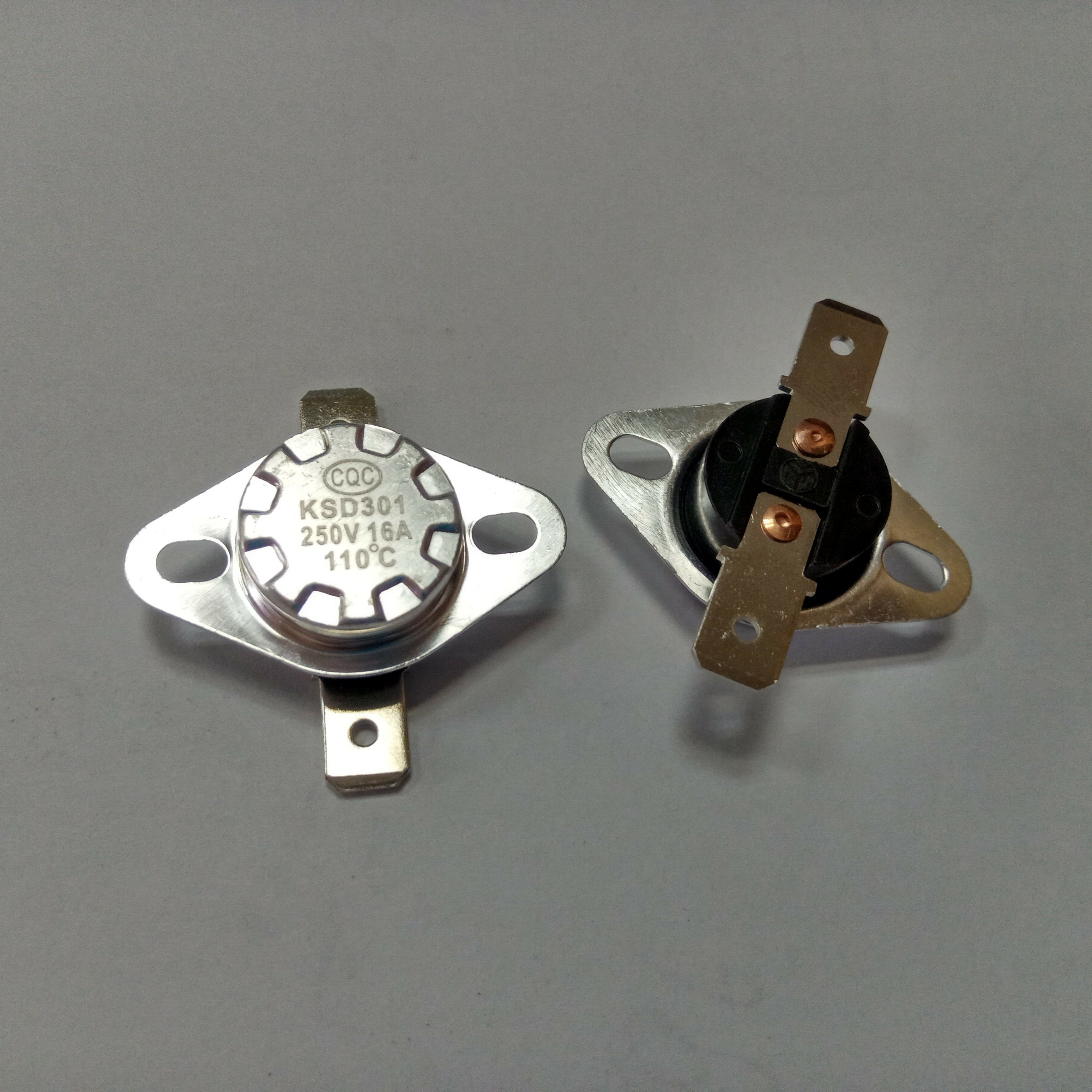 фото 2 штуки Термореле KSD301 110C 16A 250V /FBHL/пластик н/замкн. термостат