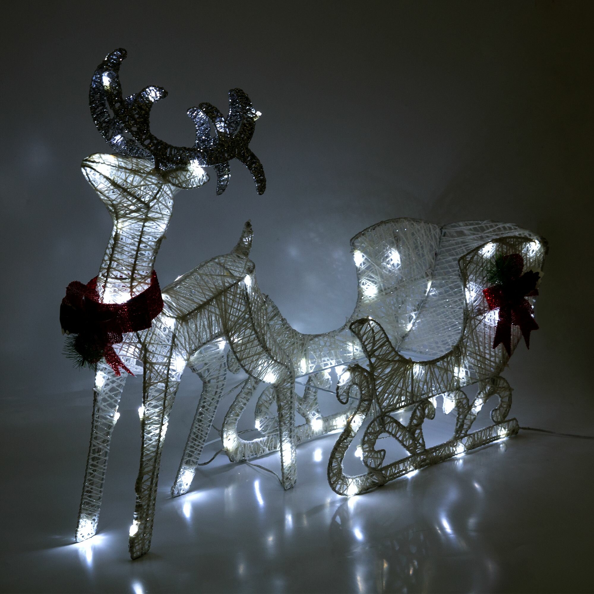 Электрогирлянда-фигура Олень с санями для улицы 80 ламп 60 см цвет холодный белый