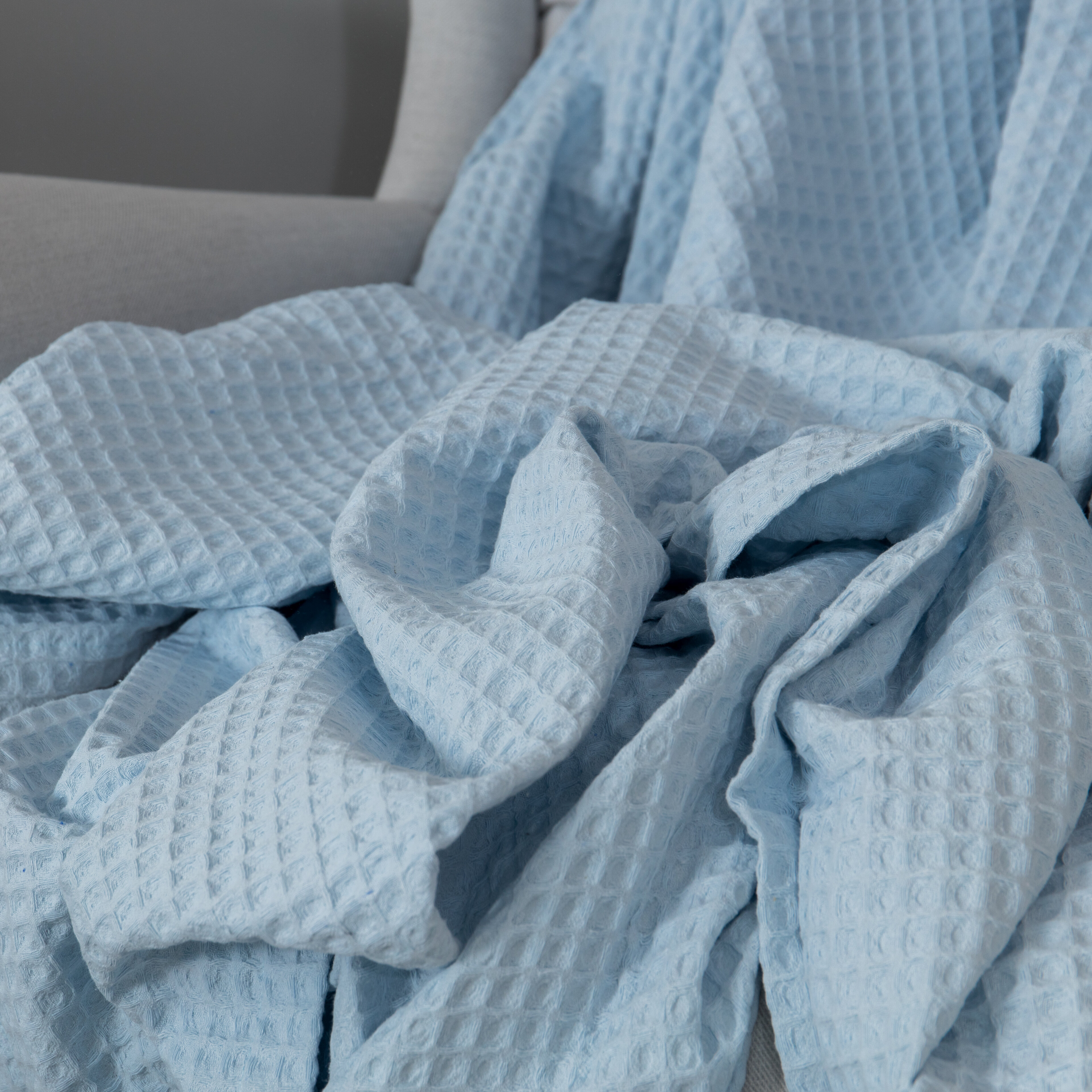 Плед вафельный oops_postel, покрывало для спальни, 100% хлопок, размер 220 см х 230 см, цвет: голубой, греческое плетение - фотография № 5