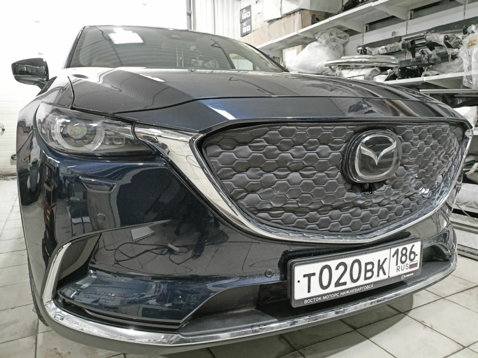 Утеплитель радиатора для MAZDA CX-9 2017-2021 Камера Комплект верх/низ соты